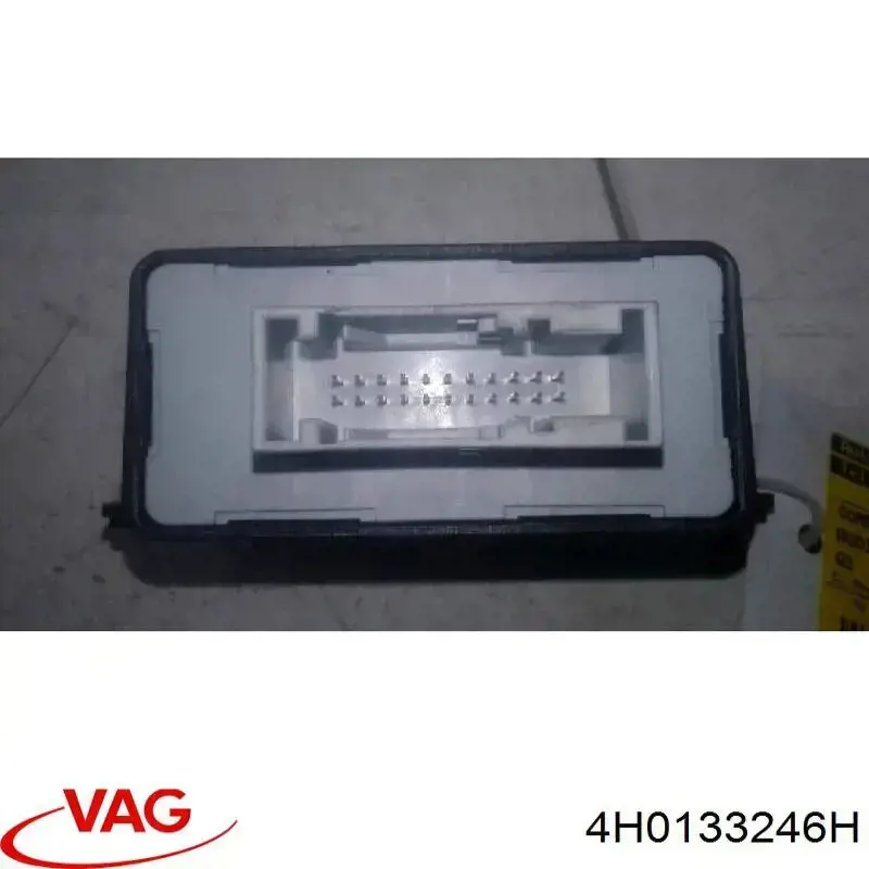  VAG 4H0133246H cena, od 345,62 USD