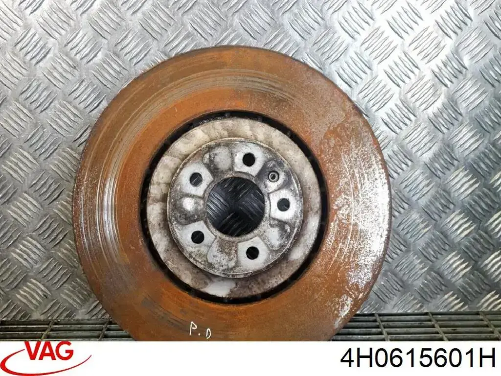 Tarcza hamulcowa tylna 4H0615601H VAG