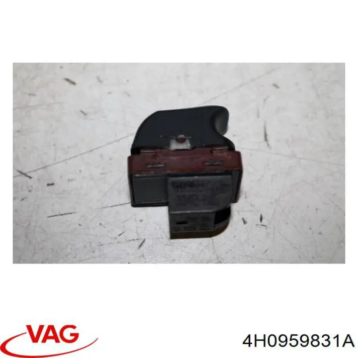 Przycisk klapy bagażnika (3/5 drzwi) w kabinie VAG 4H0959831A cena, od 35,75 USD