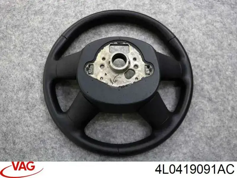 Kierownica do Audi A4 Avant B8 8K5