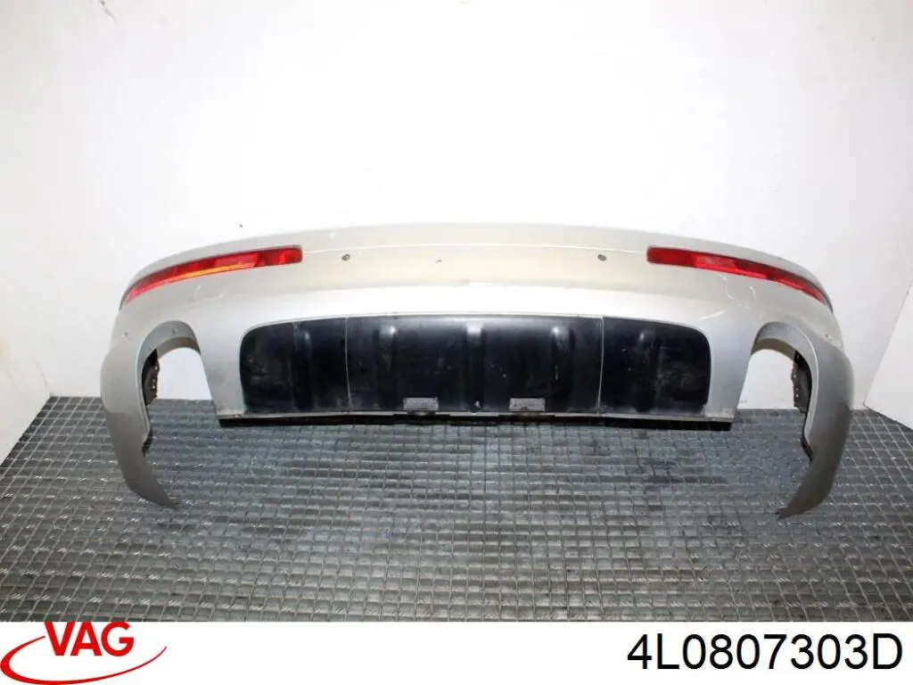 4L0807303D VAG Zderzak tylny, góna część