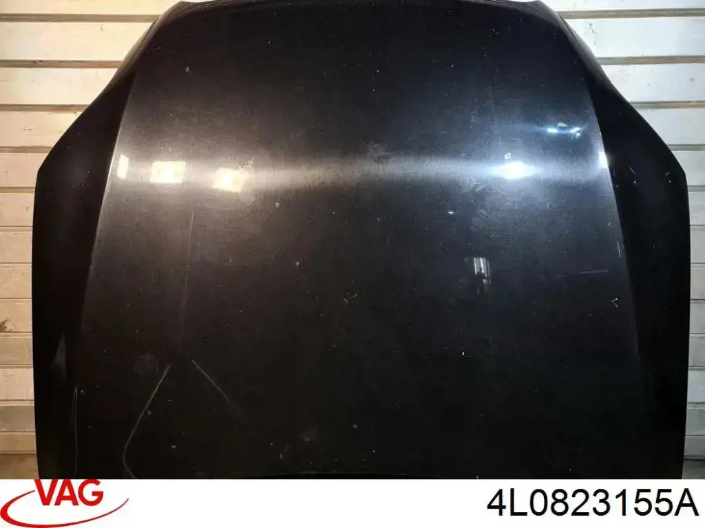 4L0823155A VAG Maska silnika