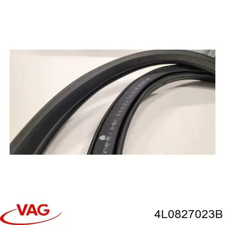 4L0827023B VAG Drzwi tylne (bagażnika 3/5)
