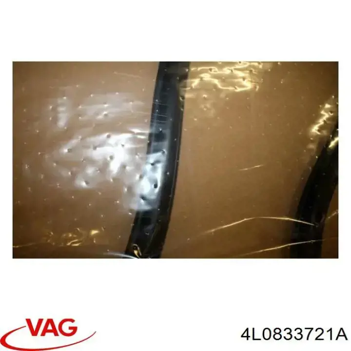 Uszczelniacz drzwi tylnych (na karoserii) VAG 4L0833721A cena, od 112,93 USD