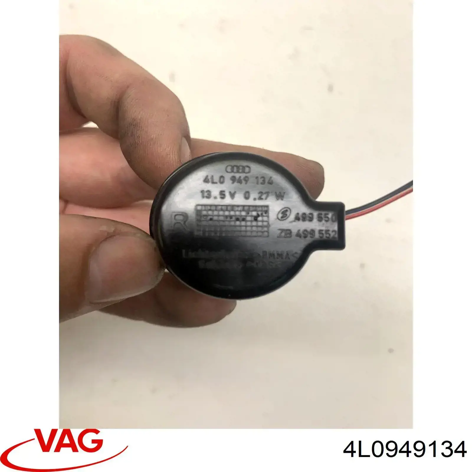 Kierunkowskaz prawy VAG 4L0949134 cena, od 224,67 USD