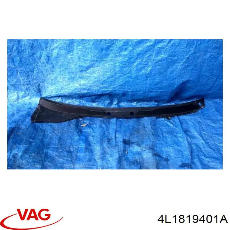 4L1819401A VAG Podszybie szyby czołowej
