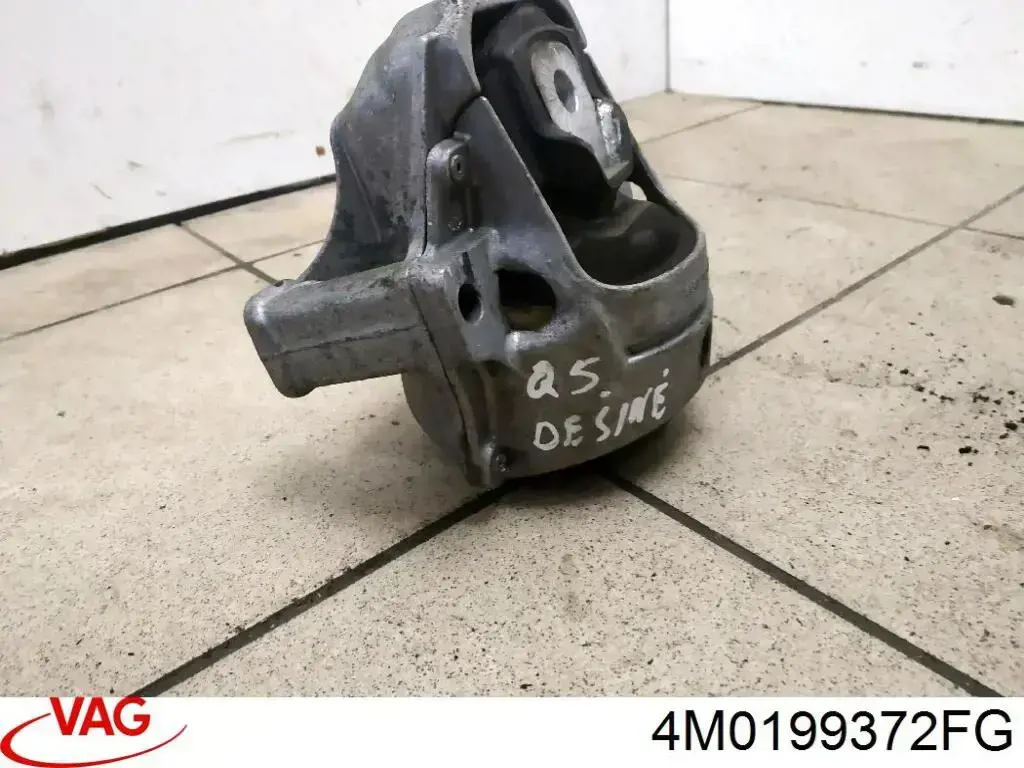 Poduszka (podpora) silnika prawa VAG 4M0199372FG cena, od 112,96 USD