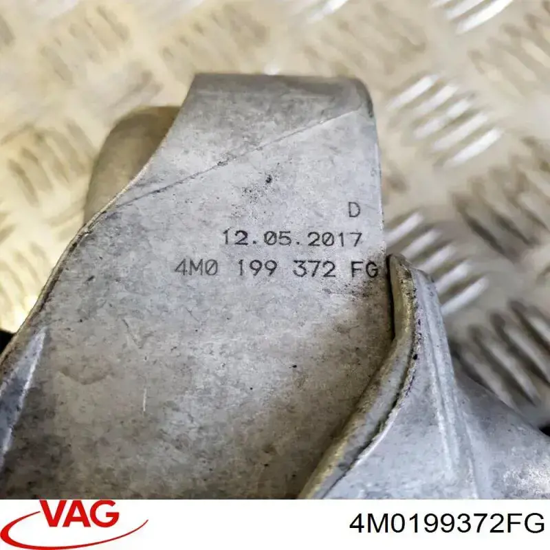4M0199372FG VAG Poduszka (podpora) silnika prawa