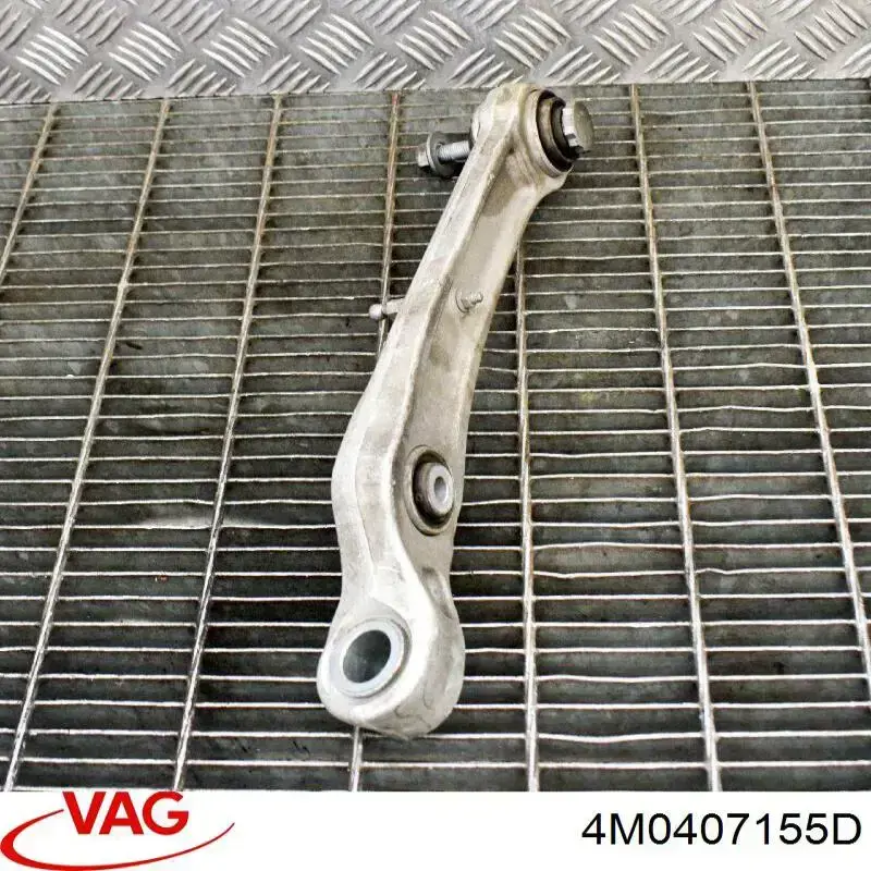 4M0407155D VAG Wahacz zawieszenia przedniego dolny lewy