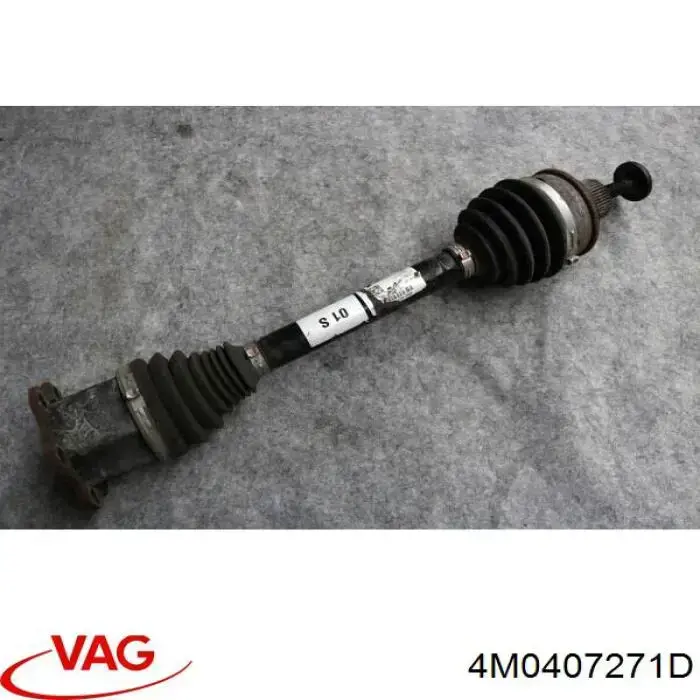 Półoś napędowa przednia VAG 4M0407271D cena, od 187,28 USD