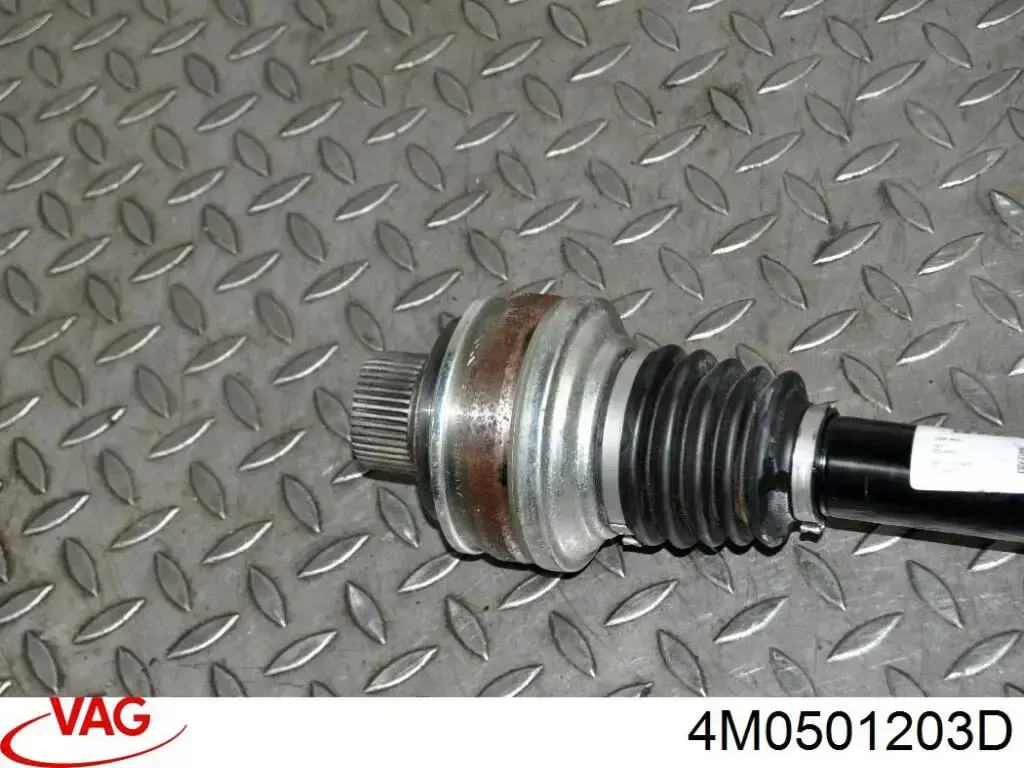 Do koszyka 4M0501203D VAG Półoś tylna