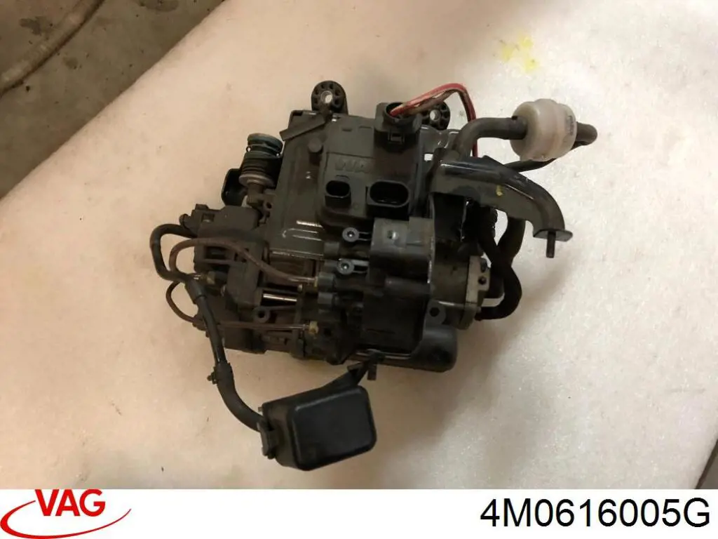 4M0616005G VAG Kompresor zawieszenia pneumatycznego