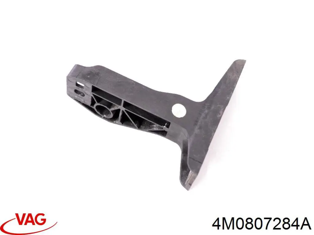 Wspornik do mocowania błotnika przedniego prawy przedni VAG 4M0807284A cena, od 15,69 USD