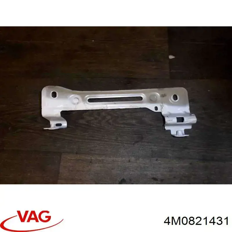 Wspornik górny do mocowania błotnika przedniego lewego VAG 4M0821431 cena, od 15,69 USD