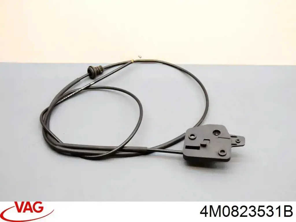 Linka otwierania maski przednia VAG 4M0823531B cena, od 69,78 USD
