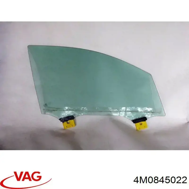 4M0845022 VAG Szyba drzwi prawych przednich