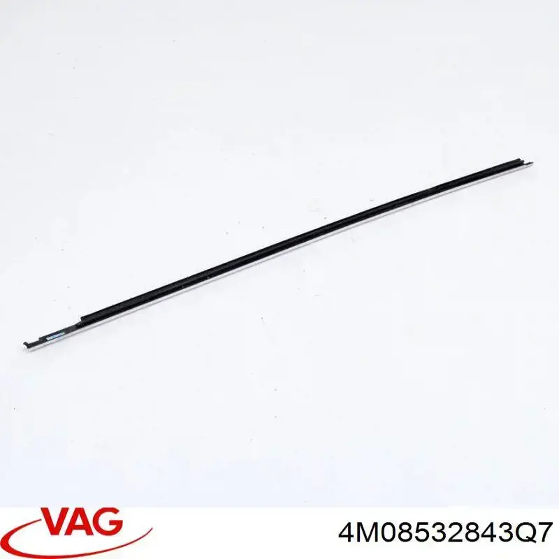 Listwa ochronna szyby drzwi przednich prawych VAG 4M08532843Q7 cena, od 124,10 USD