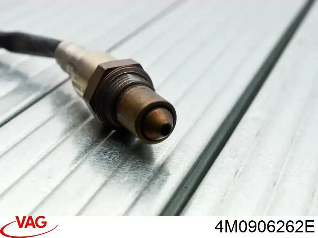 Sonda lambda czujnik tlenu przed katalizatorem VAG 4M0906262E cena, od 112,37 USD