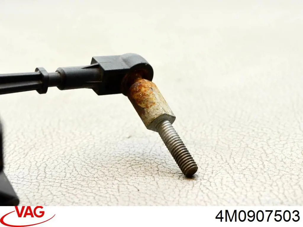 Czujnik poziomowania karoserii tylny lewy VAG 4M0907503 cena, od 61,95 USD