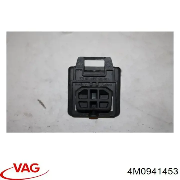 Wspornik (adapter) mocowania reflektora przedniego VAG 4M0941453 cena, od 11,73 USD