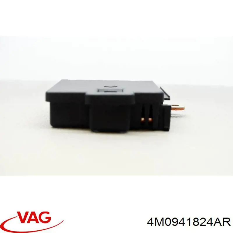  VAG 4M0941824AR cena, od 73,21 USD
