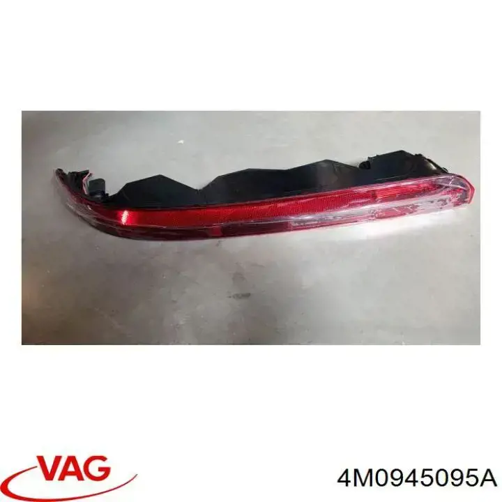 4M0945095A VAG Lampa zespolona zderzaka tylnego lewa