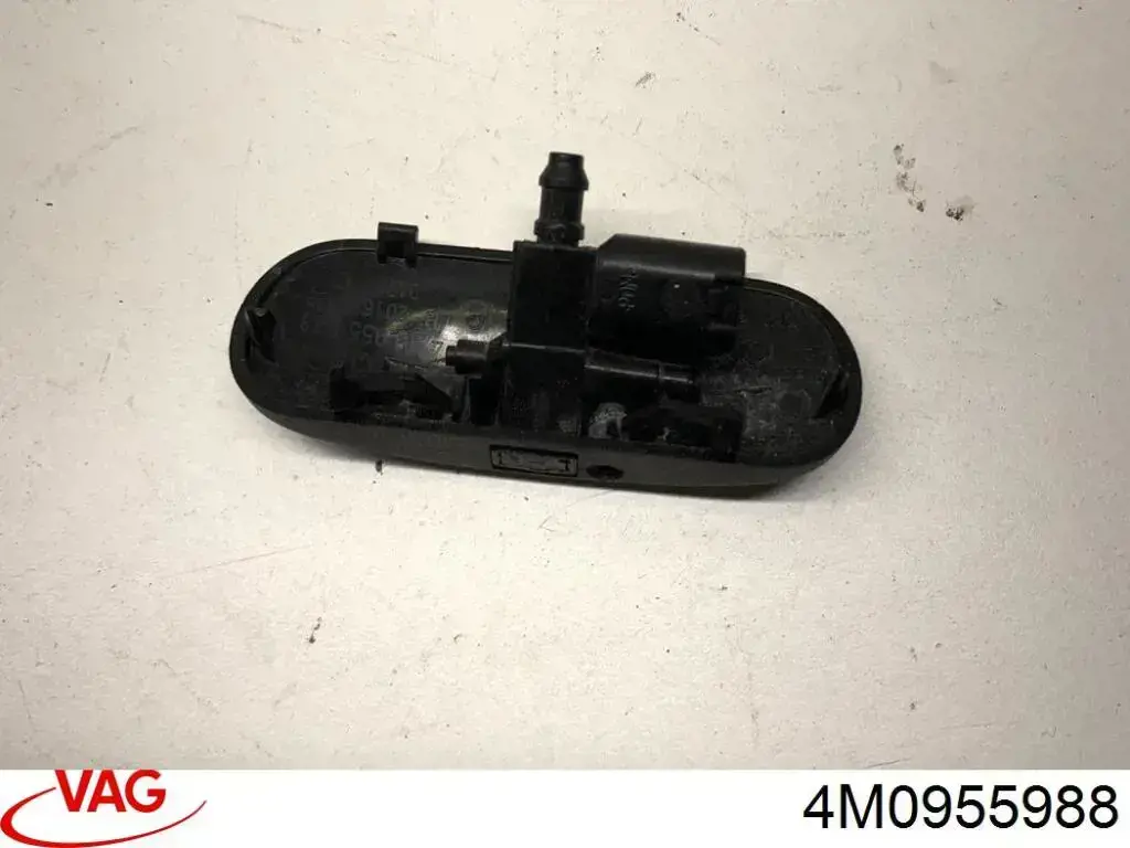 4M0955988 VAG Dysza spryskiwacza szyby przedniej prawa