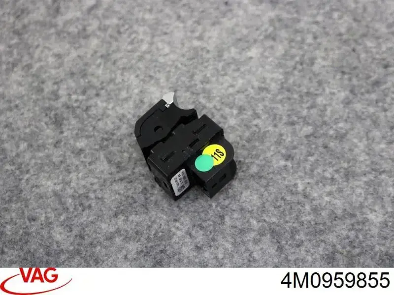 Włącznik przyciskowy podnośnika szyby przedni prawy VAG 4M0959855 cena, od 37,46 USD