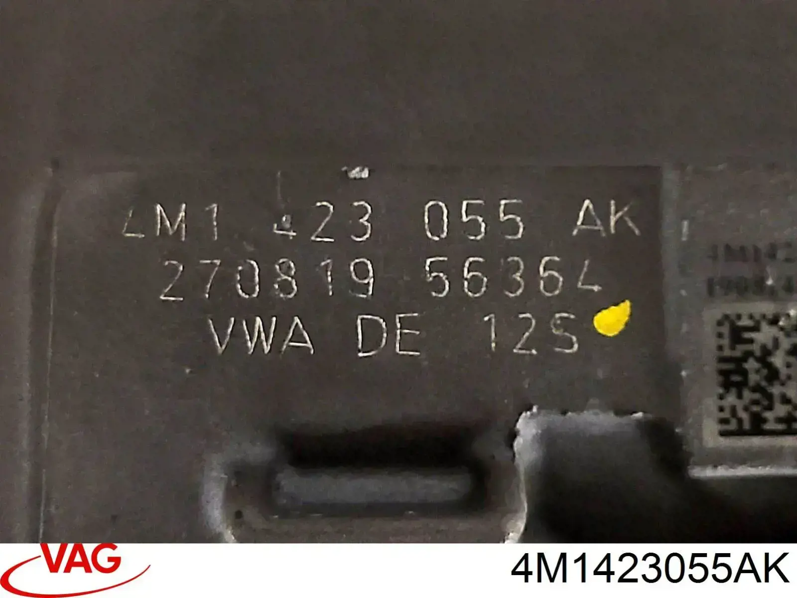 4M1423055AK VAG Listwa kierownicza (maglownica)