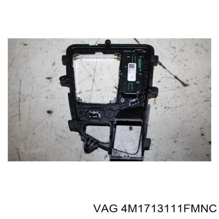 Nakładka na konsolę dźwigni automatycznej skrzyni zmiany biegów VAG 4M1713111FMNC cena, od 62,74 USD