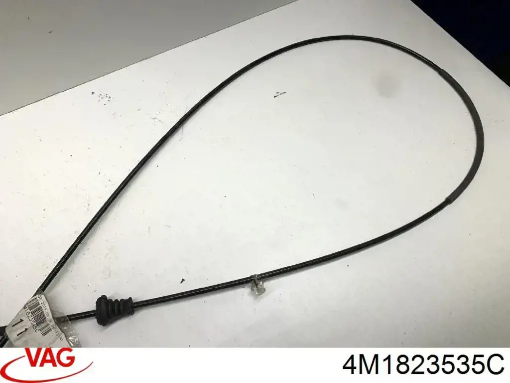 Linka otwierania maski tylna VAG 4M1823535C cena, od 74,66 USD