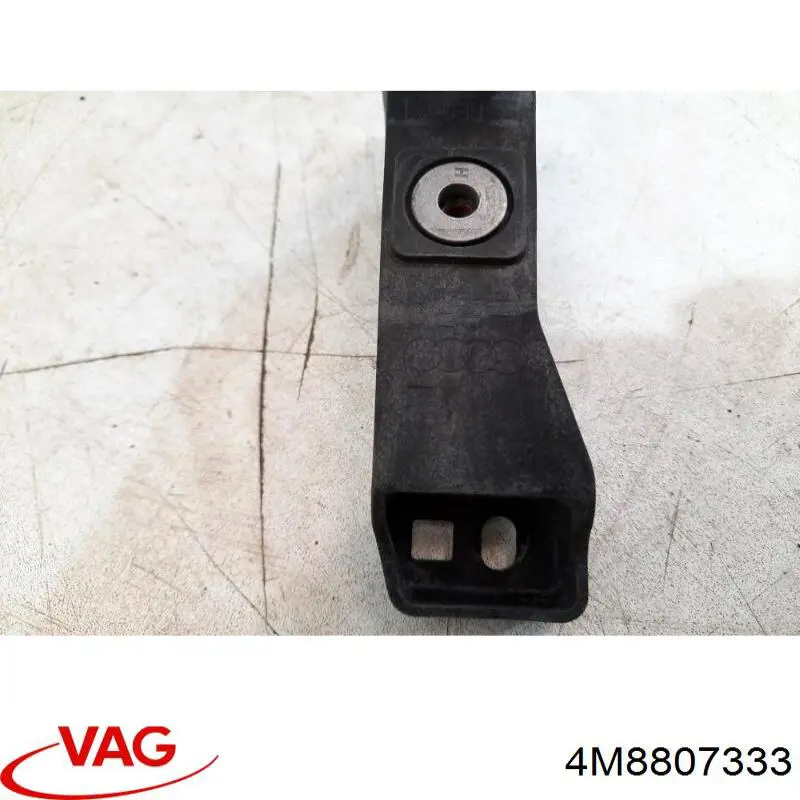 4M8807333 VAG Wspornik zderzaka przedniego lewy