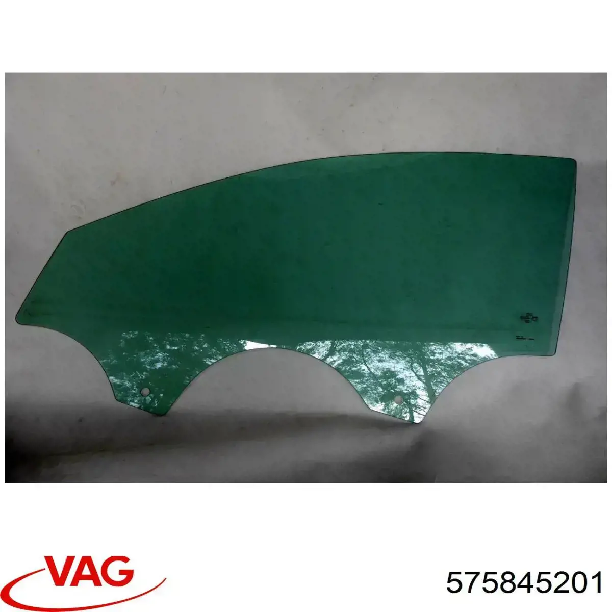 575845201 VAG Szyba drzwi lewych przednich