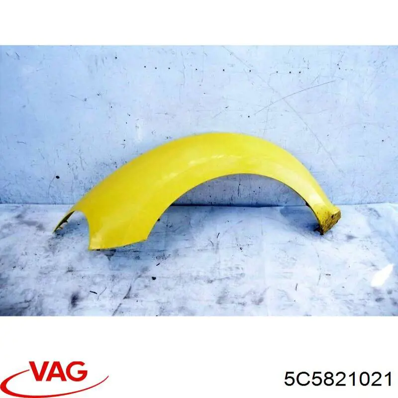 5C5821021 VAG Błotnik przedni lewy