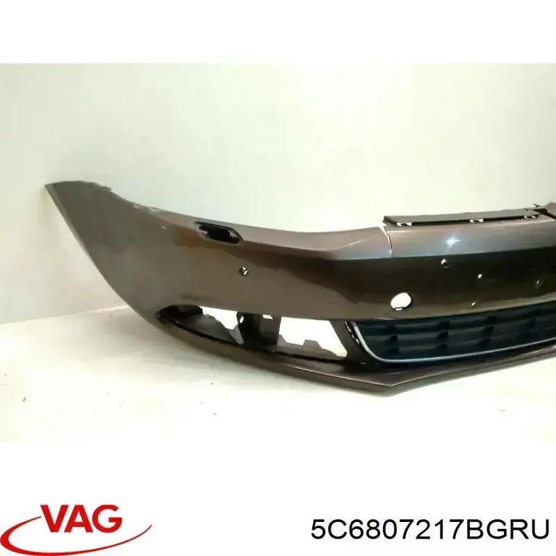 Zderzak przedni VAG 5C6807217BGRU cena, od 223,53 USD
