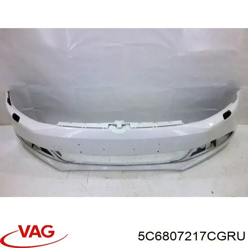 5C6807217CGRU VAG Zderzak przedni