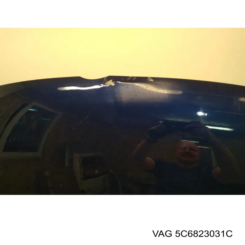 Do koszyka 5C6823031C VAG Maska silnika