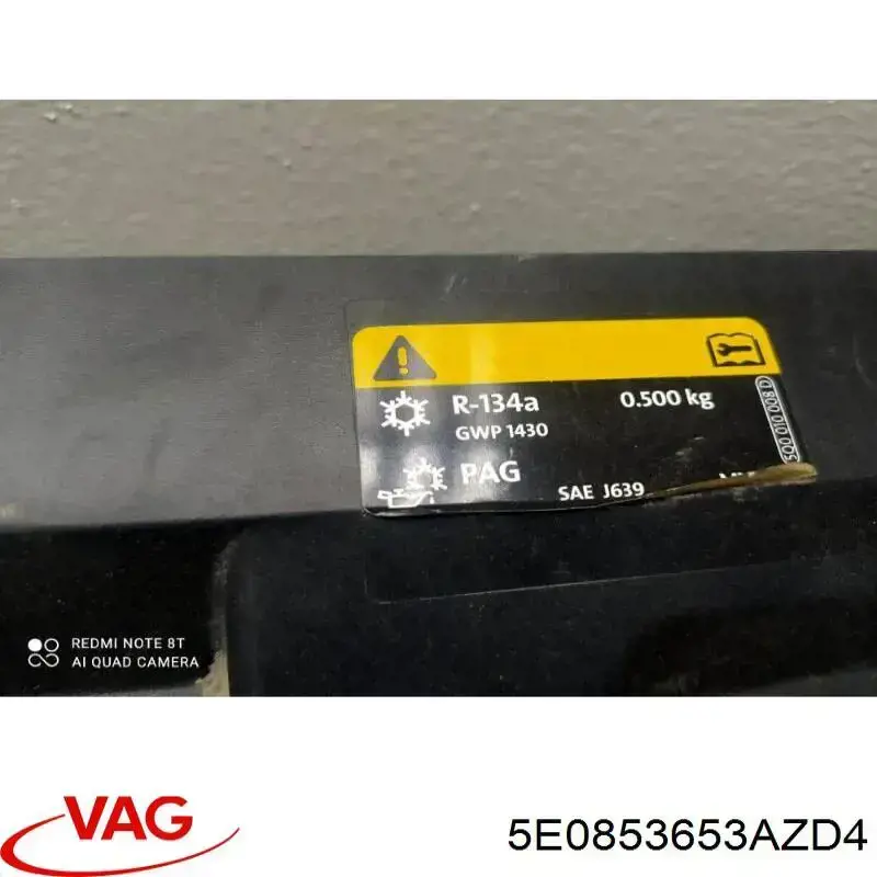 Atrapa chłodnicy AND 30853096 cena, od 72,74 USD