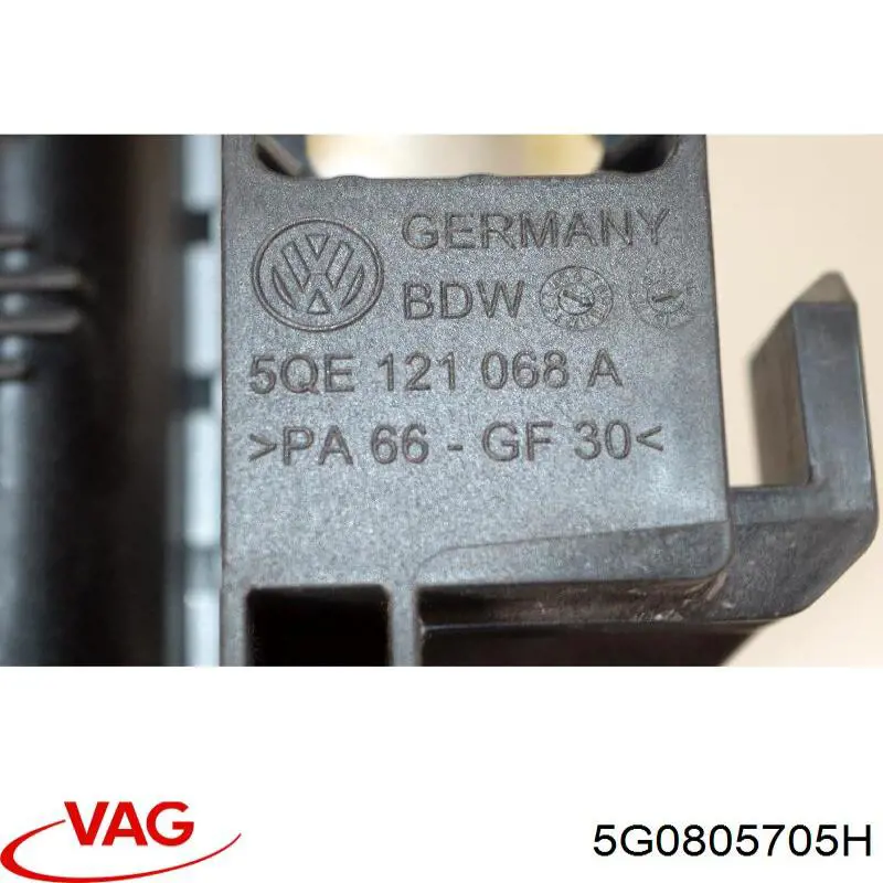 Wspornik zderzaka przedniego środkowy VAG KH9535207OE