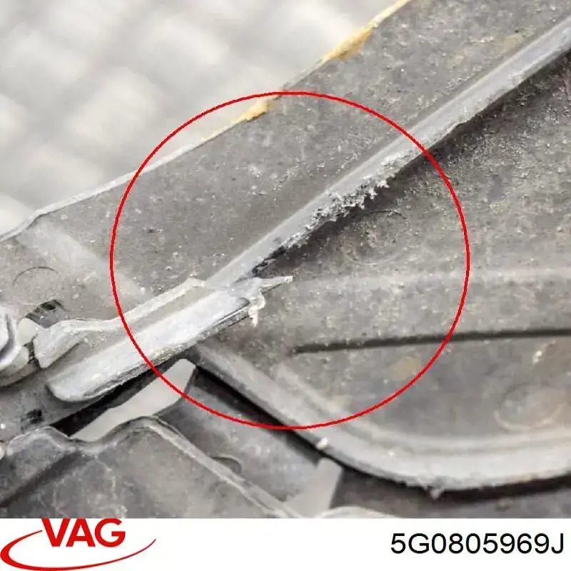 Nadkole błotnika przedniego lewe tylne VAG 5G0805969 cena, od 31,13 USD