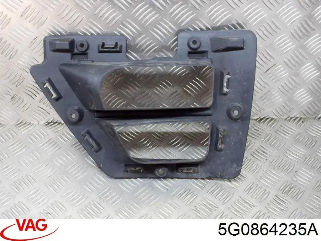 Uszczelniacz błotnika VAG 5G0864235A cena, od 33,36 USD