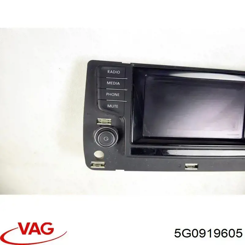 Radioodtwarzacz (radio AM/FM) VAG 5G0919605 cena, od 177,07 USD