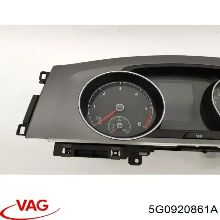 Deska rozdzielcza VAG 5G0920861A cena, od 148,12 USD