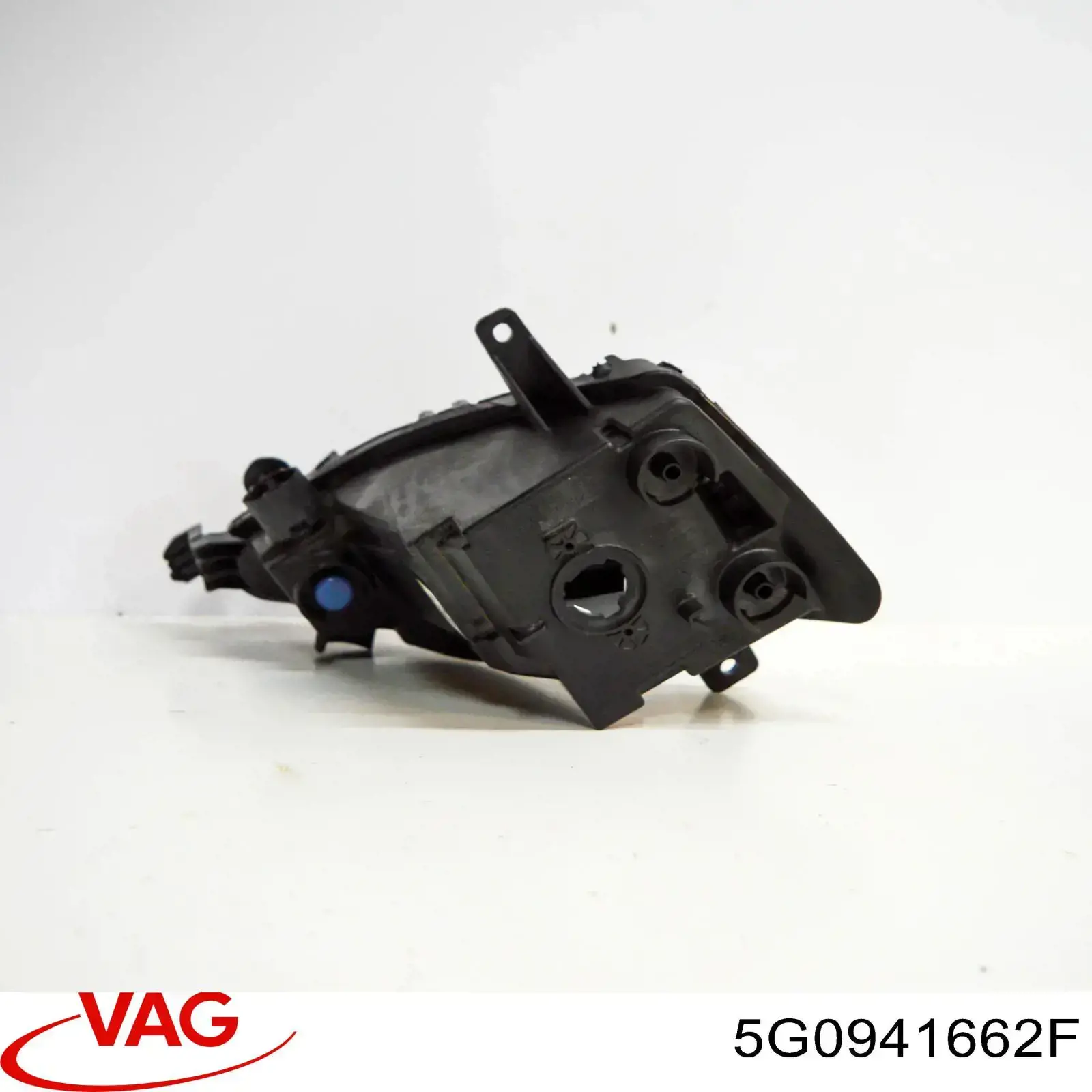 Lampa przeciwmgielna prawa VAG 5G0941662F cena, od 107,26 USD