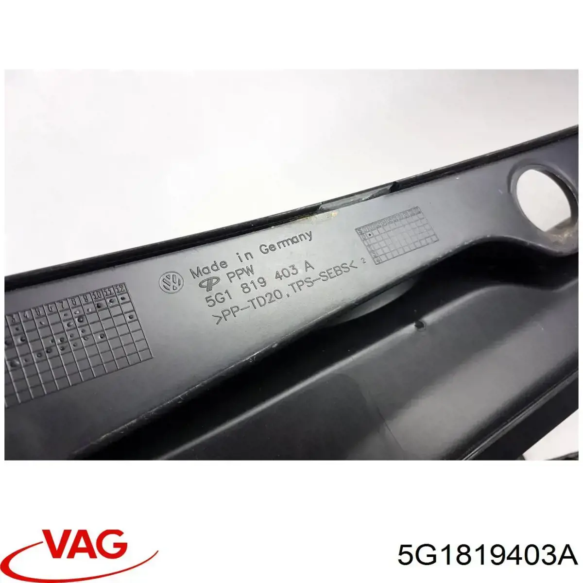 Podszybie szyby czołowej VAG 5G1819403B9B9 cena, od 122,58 USD