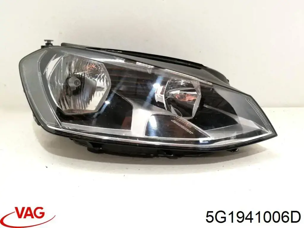 5G1941006D VAG Reflektor prawy