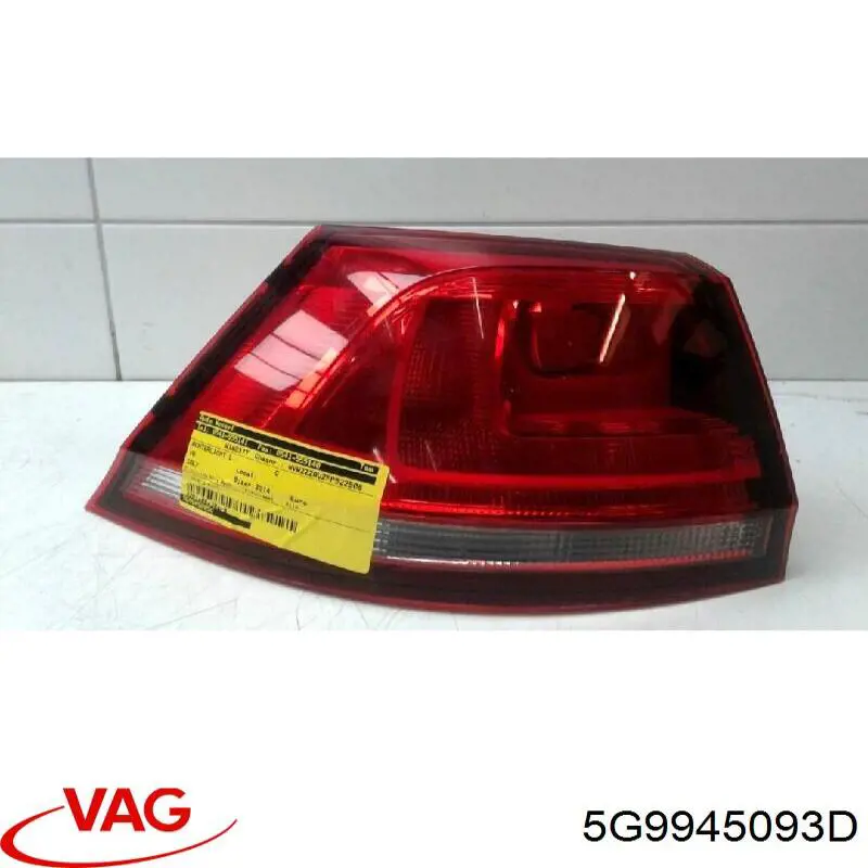 Lampa zespolona tylna lewa wewnętrzna VAG 5G9945093D cena, od 148,44 USD