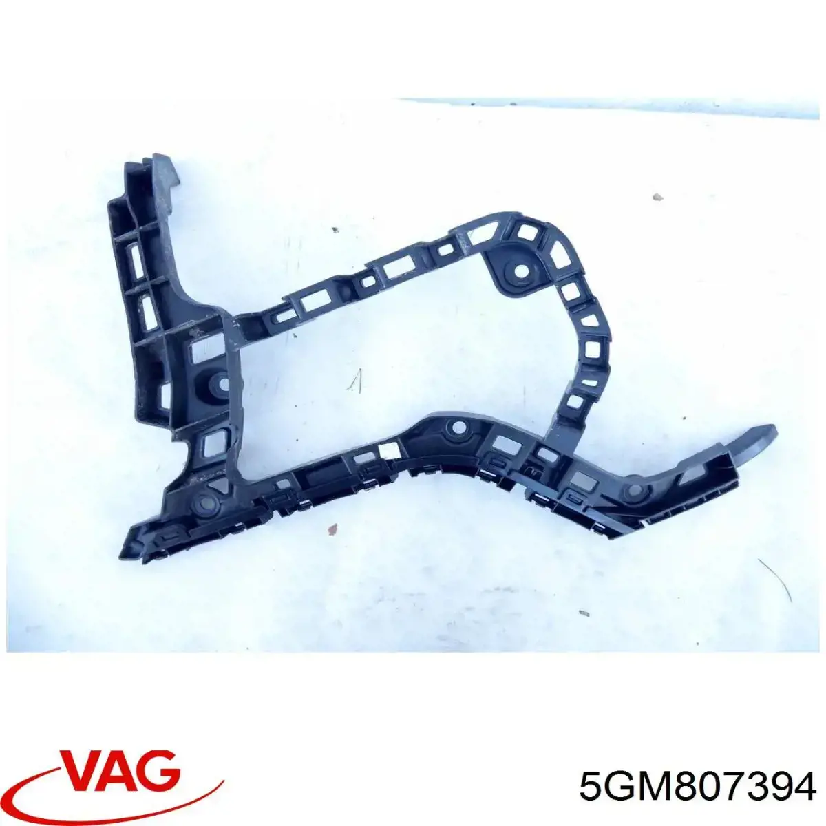 5GM807394 VAG Prowadnica zderzaka tylnego prawa