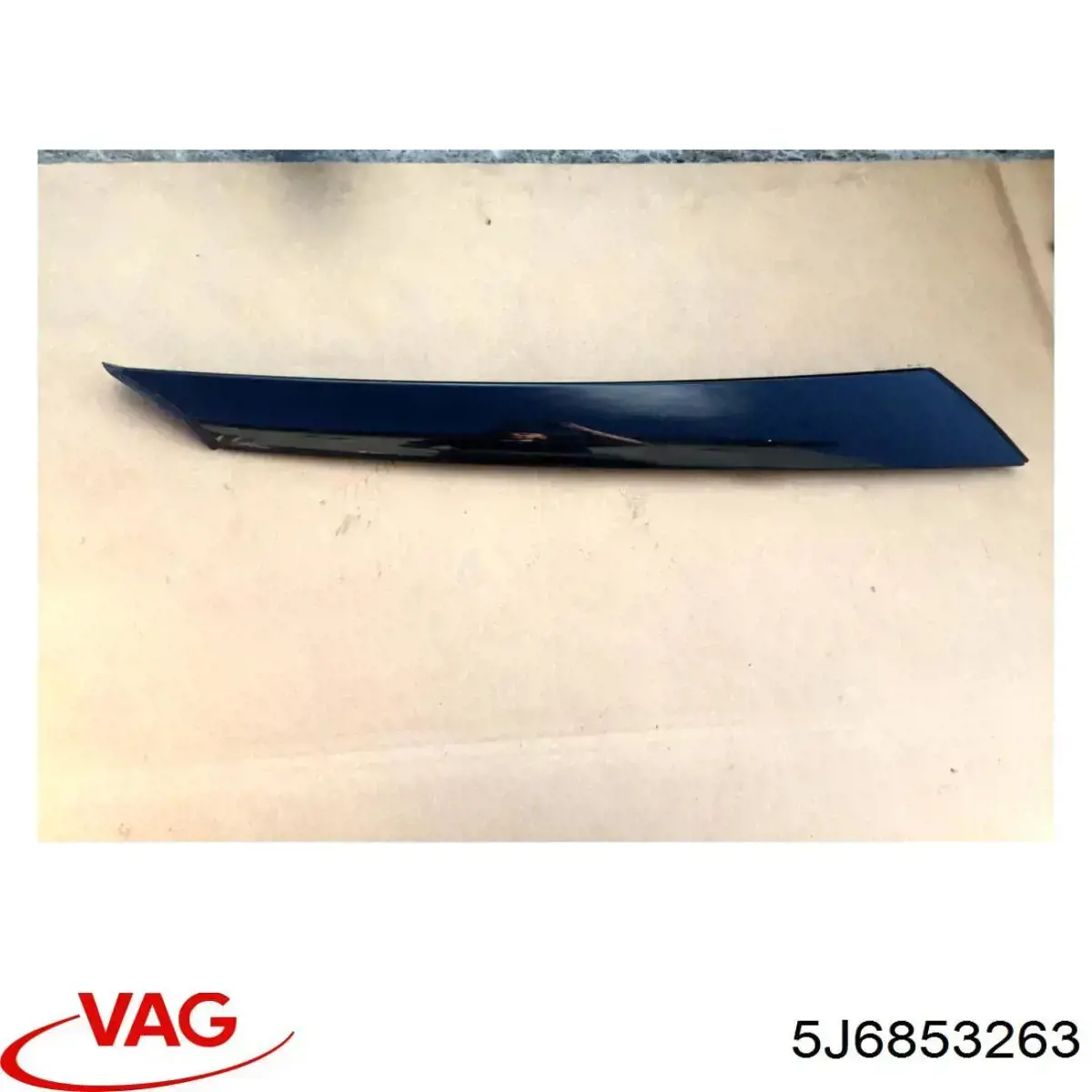5J7853263 VAG Nakładka słupka nadwozia zewnętrzna przednia lewa
