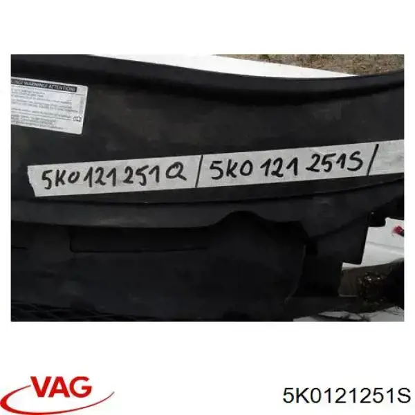 Chłodnica silnika dodatkowa VAG 5K0121251S cena, od 157,38 USD
